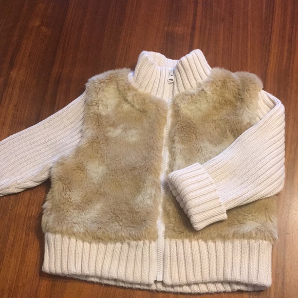 GAP Other - Baby Gap Beige Fuax Fur and Knit Coat GAP Other - Baby Gap Beige Fuax Fur and Knit Coat
